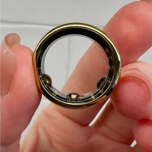 Gold Oura Ring Gen 3 Horizon